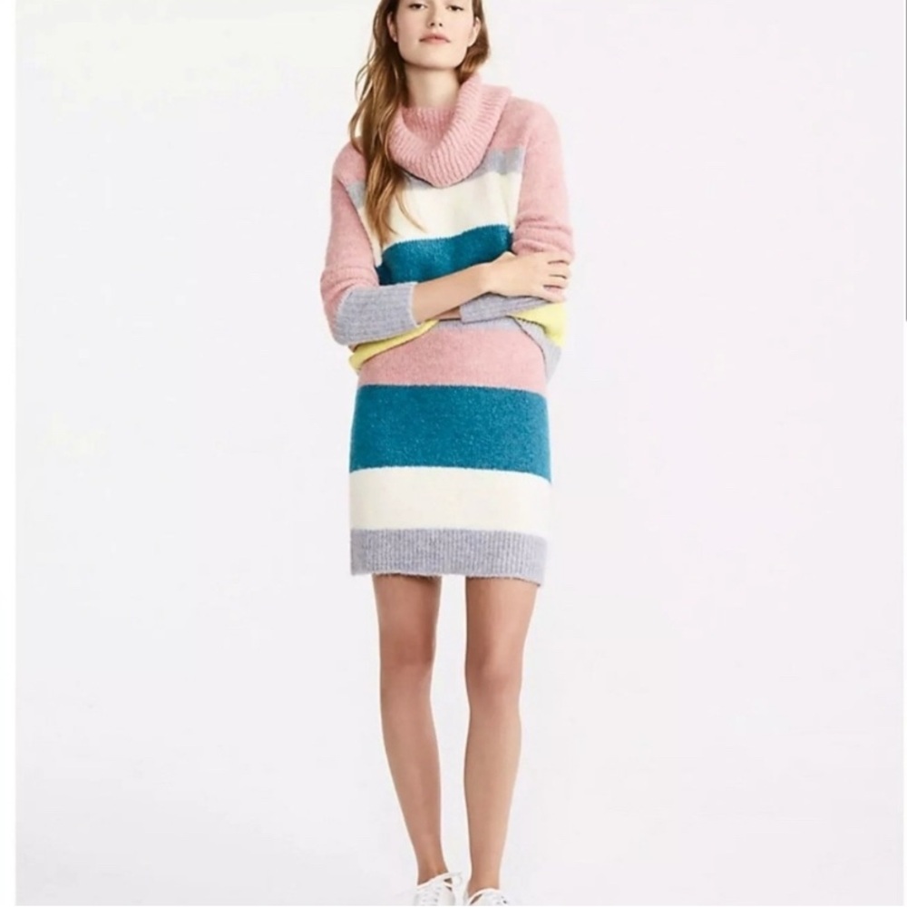 Lou & Grey Multicolor Cowl Neck Sweater